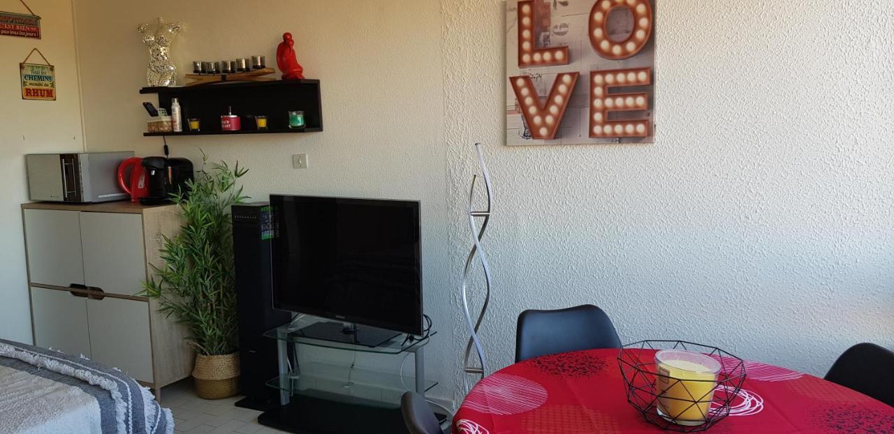Studio Port Venus Village Naturiste แอกด์ ภายนอก รูปภาพ